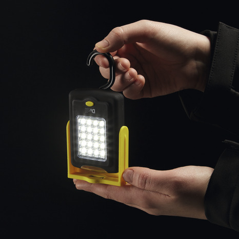 Torche carrée plastique LED  jaune - 115 Lm - Diall - Brico Dépôt