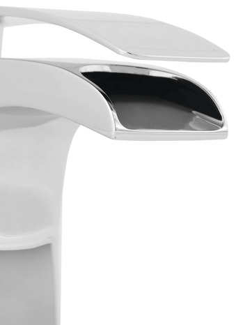 Mitigeur lavabo "Kellan" tuyau flexible 3/8 droit - GoodHome - Brico Dépôt