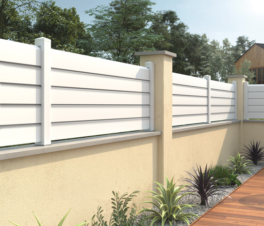 Lame de clôture persienne PVC blanc - L. 1,80 m x l. 14 cm x Ép. 30 mm - Brico Dépôt