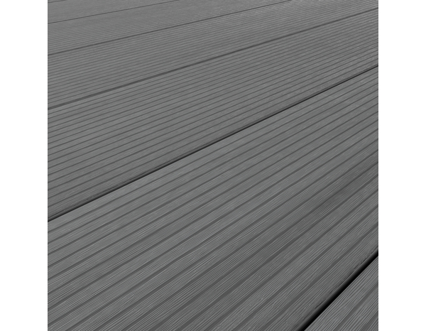 Lame de terrasse composite gris "Neva Protect"  L. 2,2 m x l. 145 mm x EP. 21 mm - Blooma - Brico Dépôt