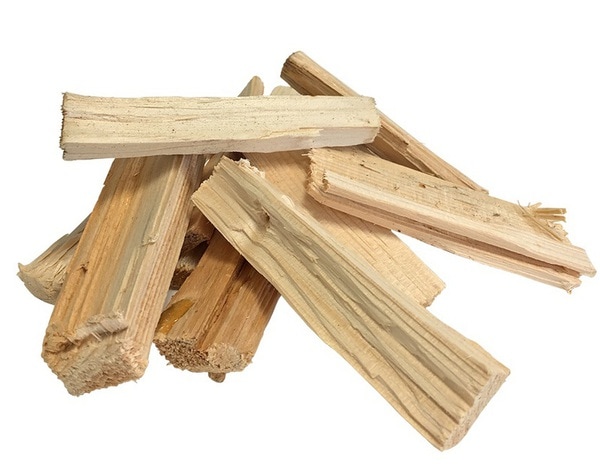 Filet bois d'allumage 100% de bois naturel résineux sec - 20 L - Brico Dépôt