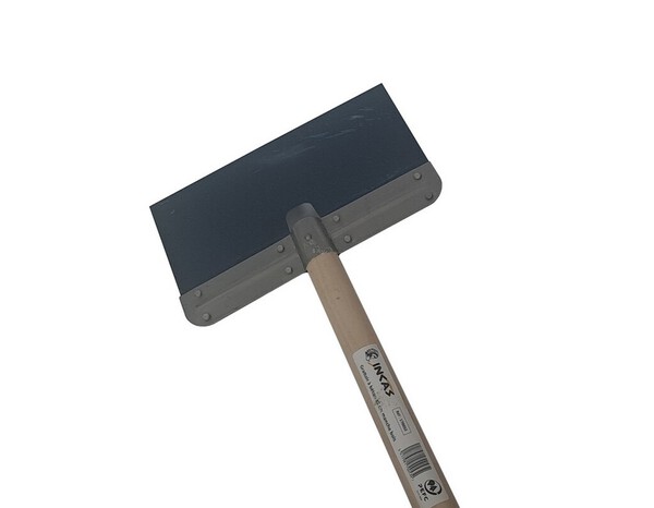 Grattoir à béton avec manche en bois 110 cm - Brico Dépôt