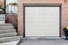 Porte de garage à cassettes motorisée blanche - H. 200 x L. 240 cm