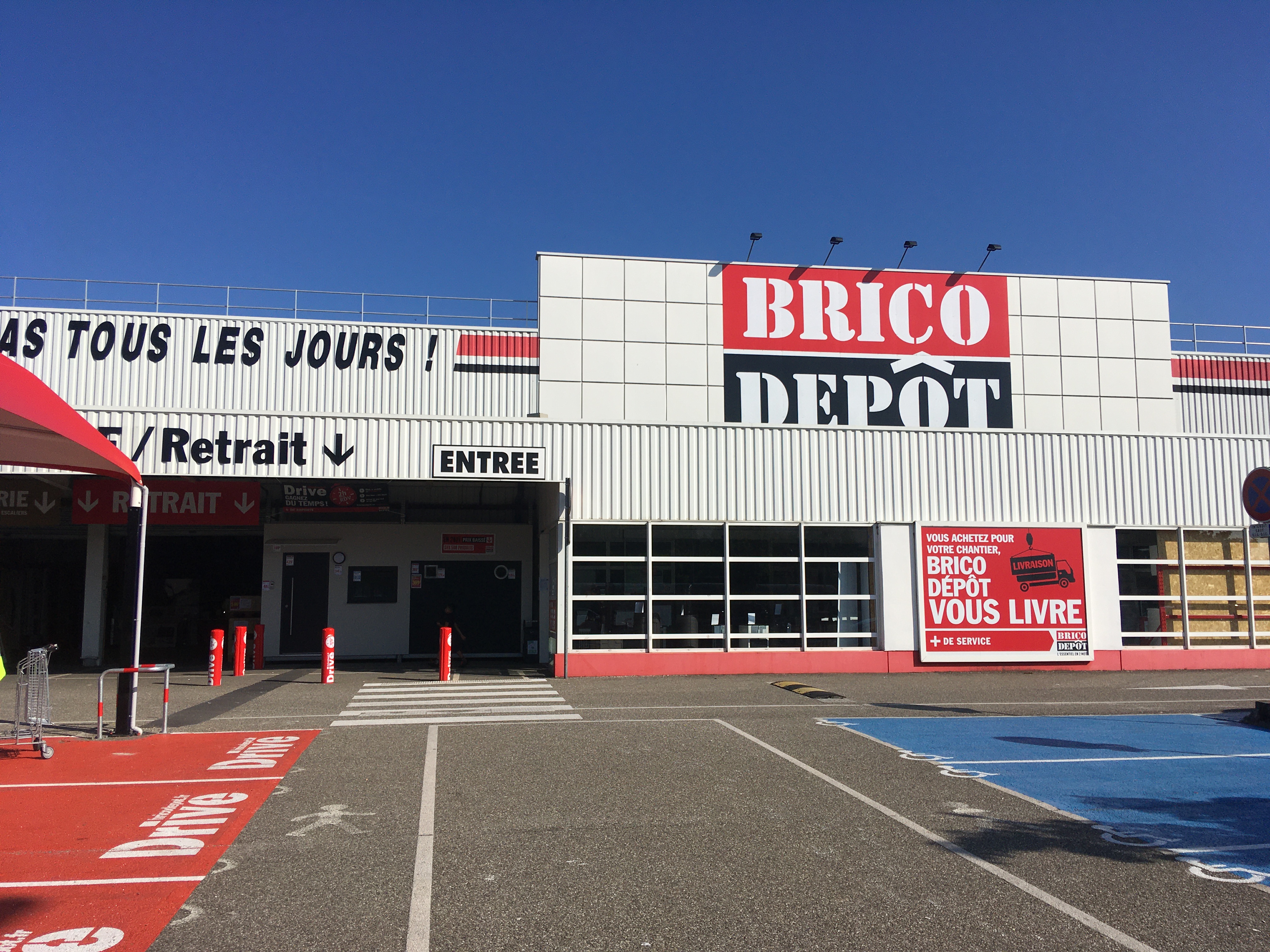 Brico Magasin Bricolage Gembloux Chaussée De Wavre 44a