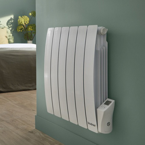 Radiateur électrique à inertie fluide