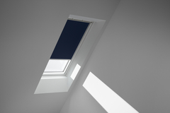 Store occultant pour fenêtre de toit Nouvelle Génération en toile polyester DKL SK06 H.118 x l.114 cm - Velux - Brico Dépôt