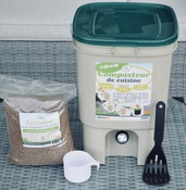 Composteur de cuisine gris 20 L - 30 x 30 x 40cm - Brico Dépôt