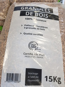 Granulés de bois Din Plus - Sac de 15 Kg,  taux d'humidité : ≤ 10% - Brico Dépôt