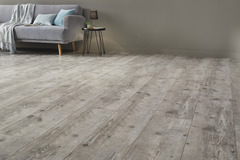 Brico depot parquet a clipser