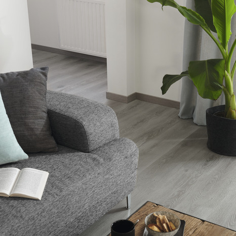 Plinthe PVC gris L. 220 x - H. 6 cm x Ép. 11 mm - GoodHome - Brico Dépôt