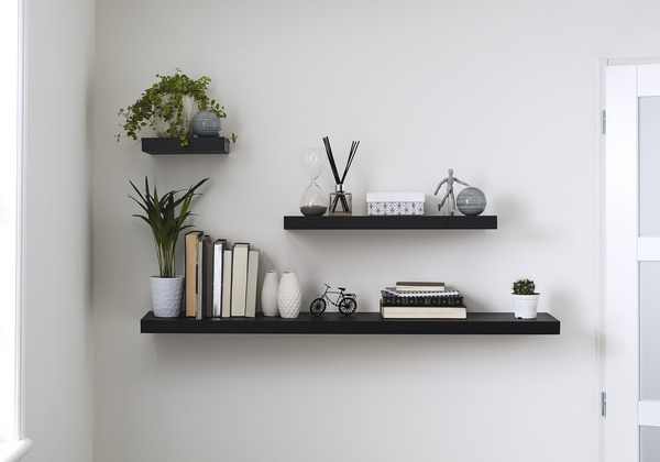 Tablette noire l. 118 cm x p. 23,5 cm - ép. 38 mm - GoodHome - Brico Dépôt