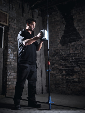 Trépied pour projecteur de chantier - Erbauer - Brico Dépôt