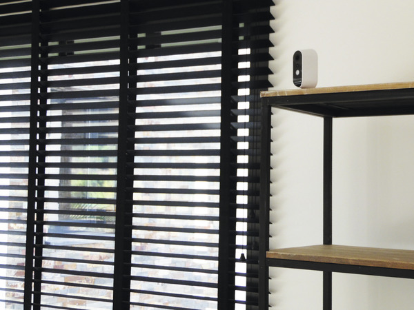 Caméra IP extérieure nomade et sans fil - Brico Dépôt