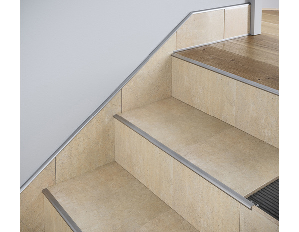 Nez de marche aluminium arrondi 2,50 m x 11 mm - Brenner - Brico Dépôt