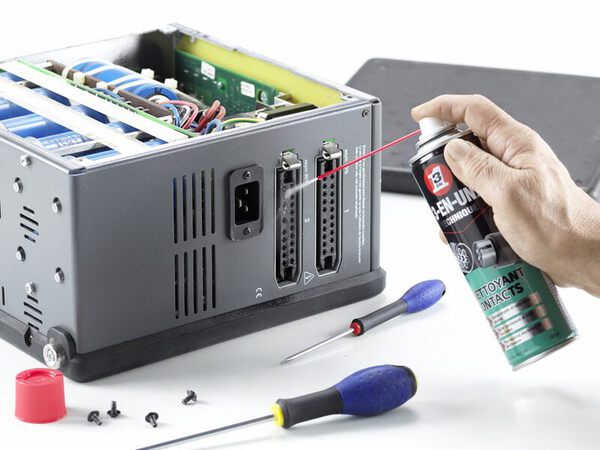 50 PCS Supports en plastique pour carte de circuit imprimé, matériel de  montage et vis pour carte mère. : : Bricolage