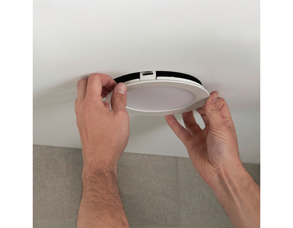 Spot LED "Karluk" blanc IP65 - 15 W - Colours - Brico Dépôt