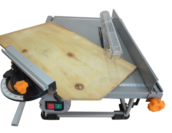 Scie sur table 800 W - 200 mm - Titan - Brico Dépôt