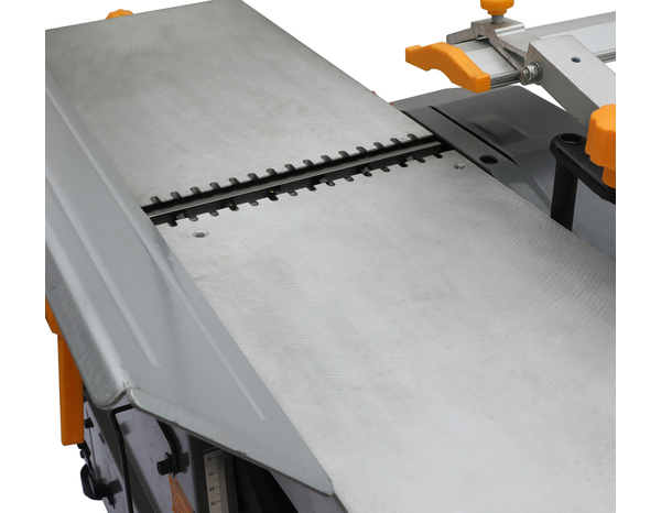 Raboteuse dégauchisseuse filaire 1500 W - 240 V - Titan - Brico Dépôt