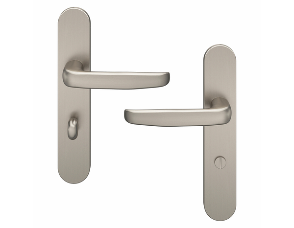 Poignée de porte "Goderic" avec serrure à condamnation - Effet nickel - Entraxe adaptable 165-195 mm - Cooke and Lewis - Brico Dépôt