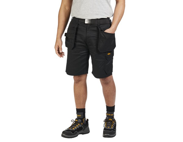 Short "sember" noir à poches taille 38 - Brico Dépôt