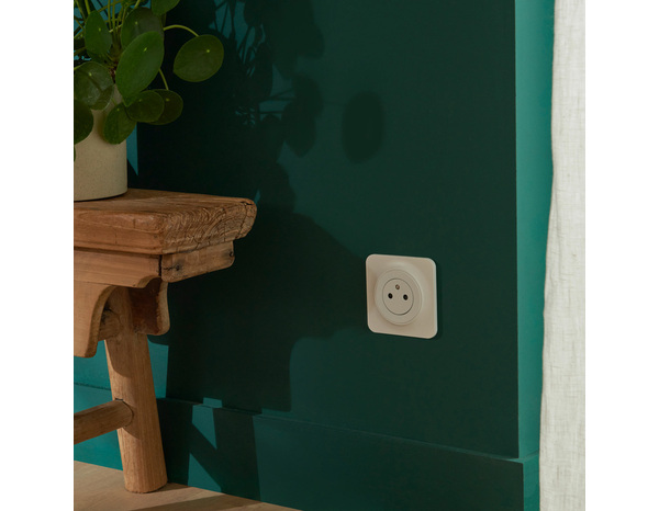 Plaque 1 Poste Blanc "Zephyr" - Brico Dépôt