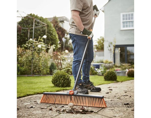 Balais PVC 1,52 m - MAGNUSSON - Brico Dépôt