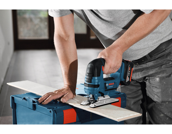 Scie sauteuse sans fil 18V SDS machine seule - GST18V-LI B - Bosch Professional - Brico Dépôt