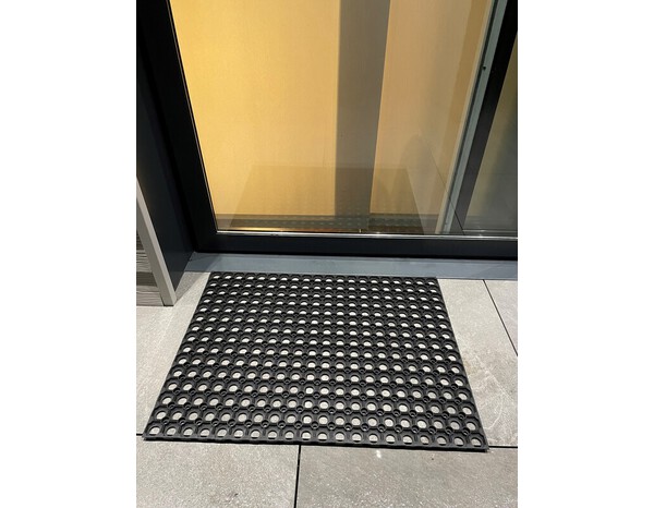 Tapis extérieur "Caillebotis" noir - 60x80 cm  - Brico Dépôt