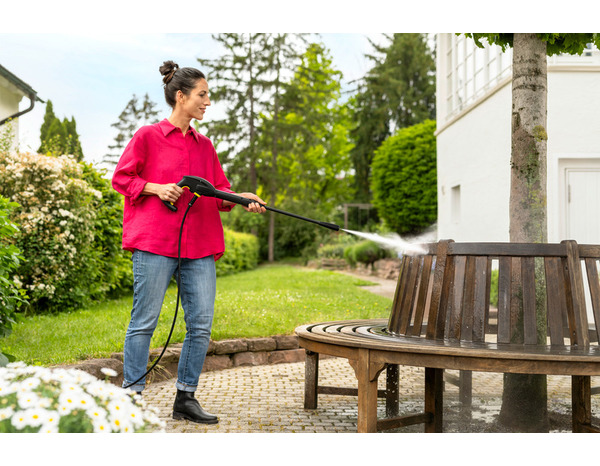 Nettoyeur haute pression "K2 CLASSIC" 110 bar - Karcher - Brico Dépôt