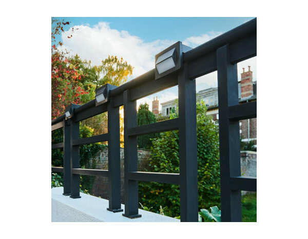 Applique murale led solaire ip65 - Brico Dépôt