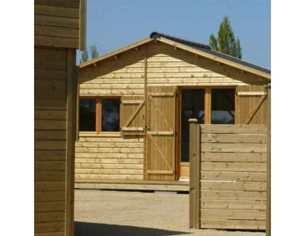 6 lames de bardages L. 210 cm x l. 14,5 cm x Ep. 18 mm - Brico Dépôt