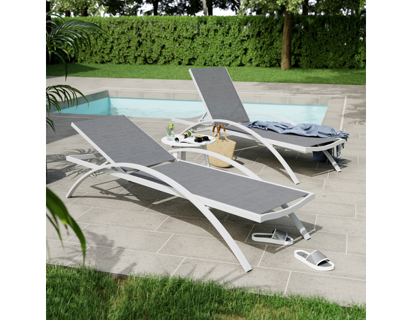 Lot de 2 bain de soleil en acier et toile polyester blanc/taupe "AZALIS" - : L. 188.5 x l. 62 x H. 85.5 cm - Marque BLOOMA - Brico Dépôt