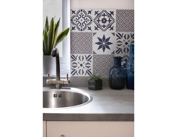 6 dalles murales PVC adhésives blanc, bleu, gris effet carreaux de ciment "CUBIA" 15X15 cm - Brico Dépôt