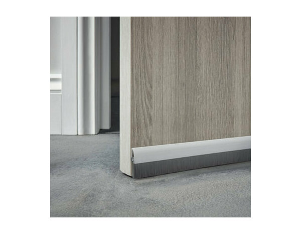 Bas de porte pvc brosse à visser silver 1m - Brenner - Brico Dépôt