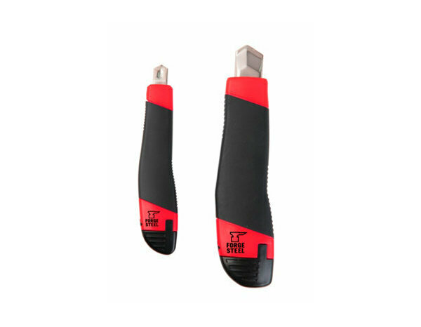 Lot 2 cutters 9 & 18mm + lames en acier carbone - Forge steel - Brico Dépôt