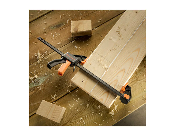 Serre joint 1 main 300mm 70k g - MAGNUSSON - Brico Dépôt