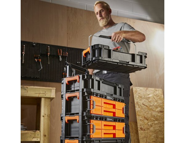 Caisse à outils  "Caddy" plastique noir 30x54,2x13,8 cm avec 3 séparateurs réglables - MAGNUSSON - Brico Dépôt