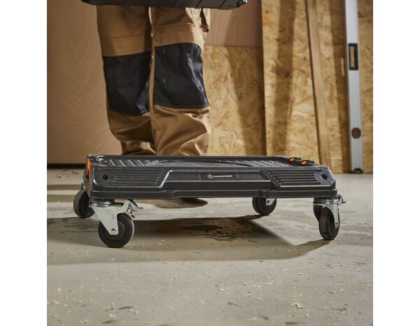 Chariot roulant noir 55,7x43,7x16,4 cm, 4 roulettes pivotantes, charge 100 kg - MAGNUSSON - Brico Dépôt