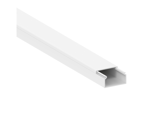 Moulure blanche goulotte L. 2 m x P. 15 x H.30 mm - GGK - Brico Dépôt