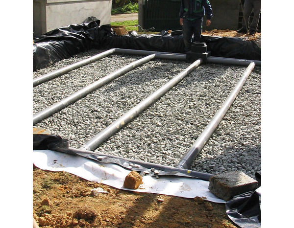 Rouleau film multi-uages polyéthylène noir 400 microns - 8,60 x 8,60 m - Brico Dépôt