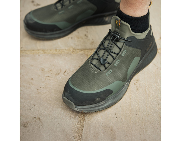 Chaussure de sécurité TAMBERI verte pointure 45 - Brico Dépôt