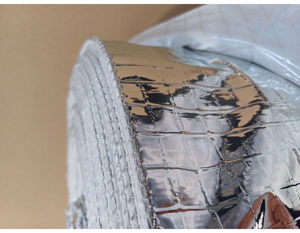 Rouleau isolation thermique multiréflecteur 19 composants murs, combles  - 1,5 x 10 m - Brico Dépôt