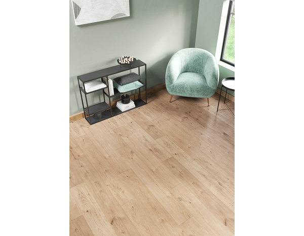 Sol stratifié à clipser 8 mm AC4, compatible pièce humide, marron naturel effet chêne ALBISOLA WP - 138,3 x 19,3 cm - Cooke and Lewis - Brico Dépôt