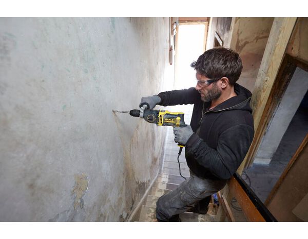 Perceuse à percussion filaire 2 vitesses 1100W SFM, mandrin 13 mm - Stanley Fatmax - Brico Dépôt