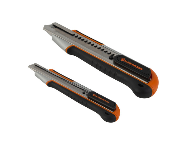 Lot de 2 cutters acier inox 9 mm et 18 mm - MAGNUSSON - Brico Dépôt