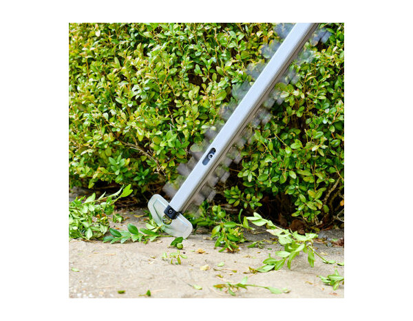 Taille-haie sans fil 36 V lame 65 cm poignée rotative 180° - Titan - Brico Dépôt