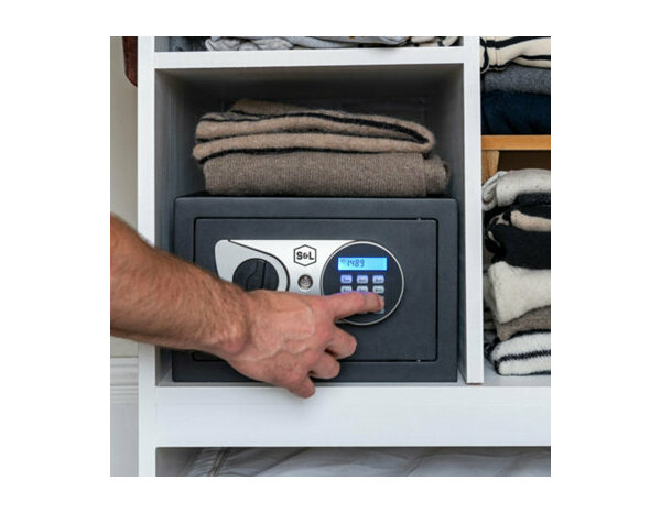 Coffre-fort électronique 40x35x35 cm acier noir 39,5 litres - Brico Dépôt