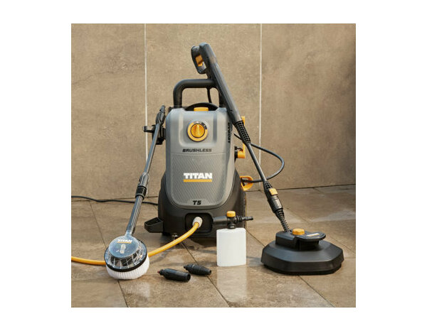 Nettoyeur haute pression moteur induction 2500W 180 bars 10 m tuyau PVC - Titan - Brico Dépôt