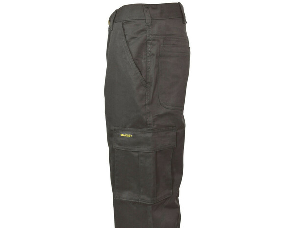 Pantalon de travail regular noir confortable et résistant MICHIGAN taille 48 - Stanley - Brico Dépôt