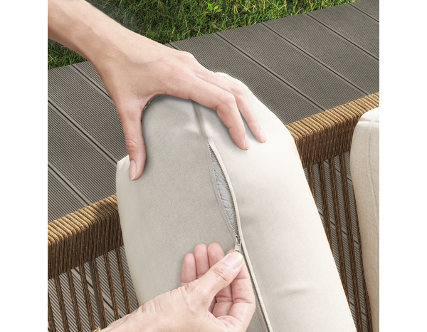 Salon de jardin 4 places beige acier et effet rotin NERIO - Marque BLOOMA - Brico Dépôt